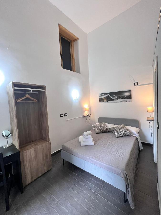 Etna Rooms カターニア エクステリア 写真